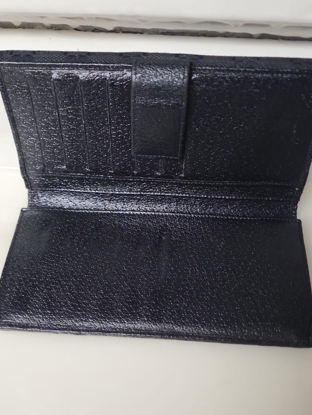 Gucci Black GG Monogram Continental Wallet with Metal Plaque - Picture 5 of 9